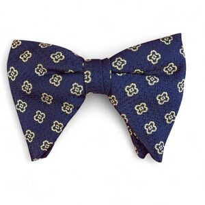 Vintage Ormond NYC Navy and Geometric Gold Patterned Clip On Bow Tie